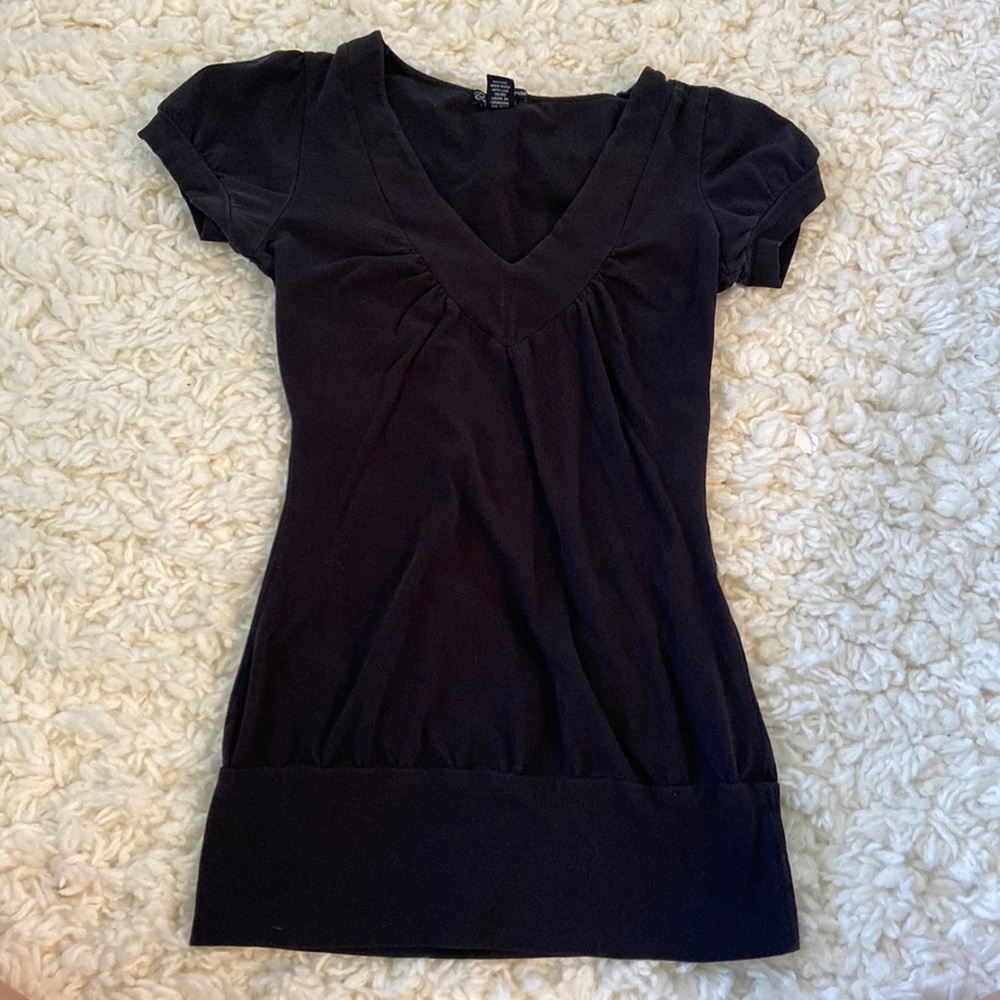 Y2K V-neck Black Shirt